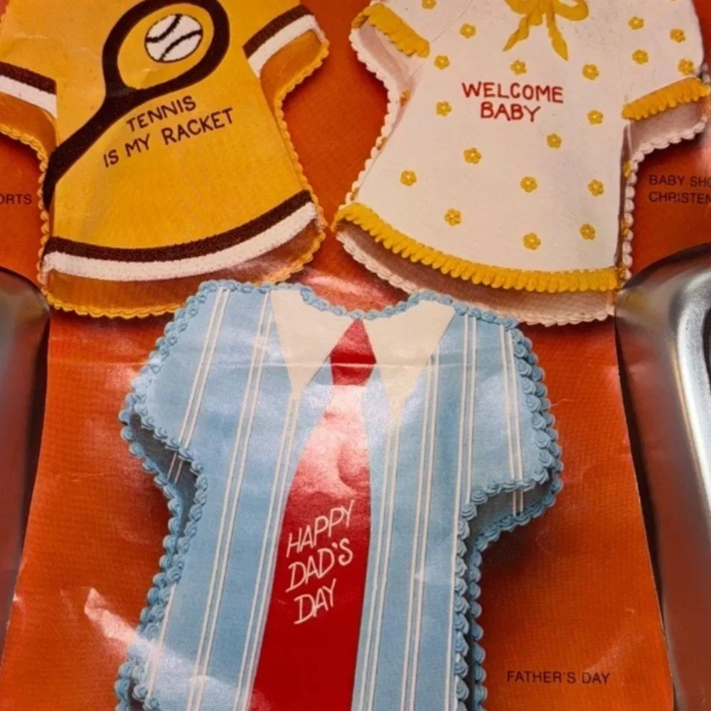 Vintage 1979 Wilton Shirt Cake Pan